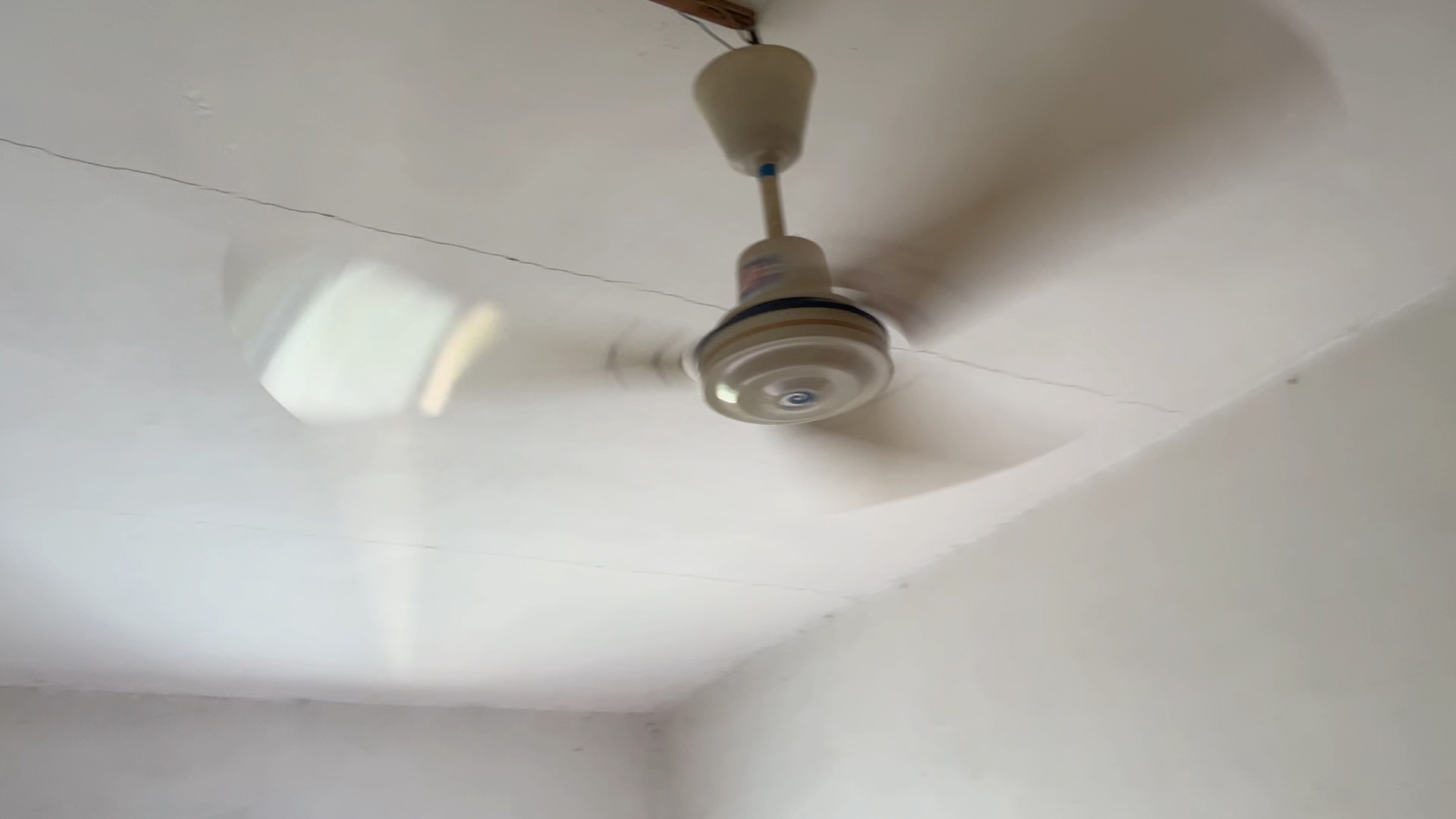 熊猫这个调速器tk90～120要得个牙刷,调速都调不到,测试红岩吊扇fc1