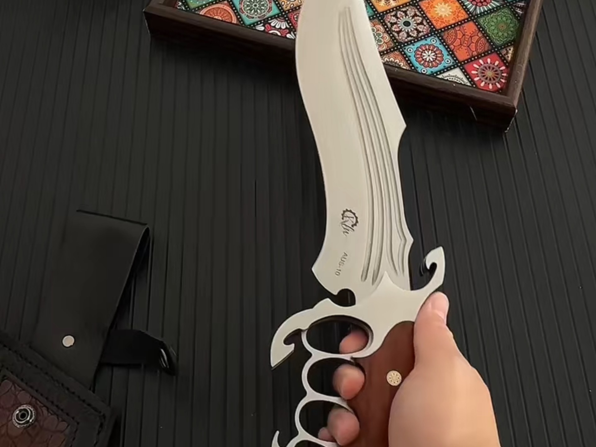 全新造型,大博伊型狗腿带战壕护手