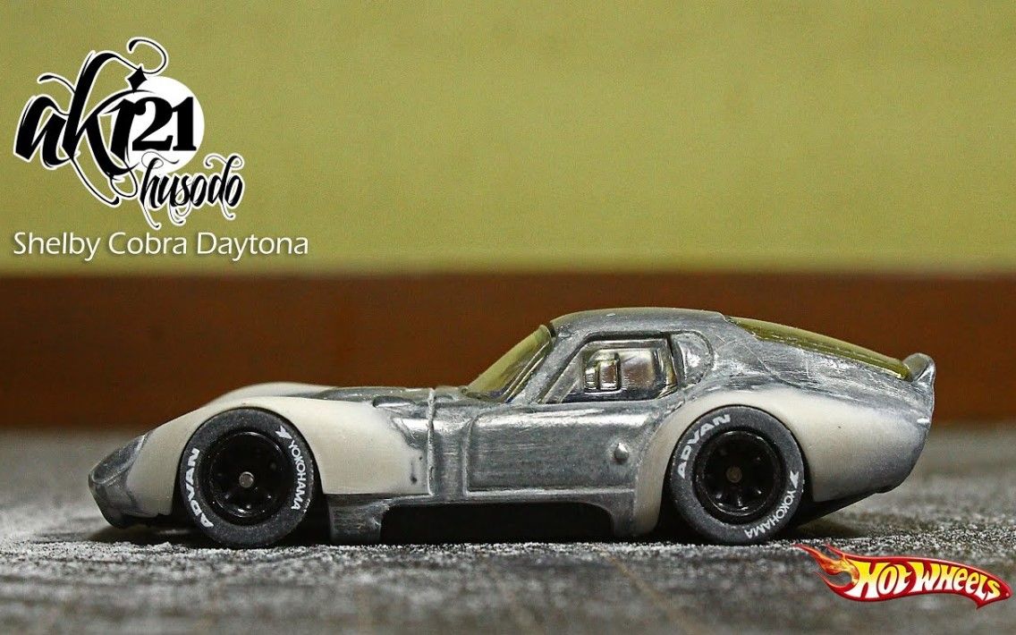 【风火轮hot wheels】1/64 谢尔比眼镜蛇戴通纳daytona宽体改装_哔哩