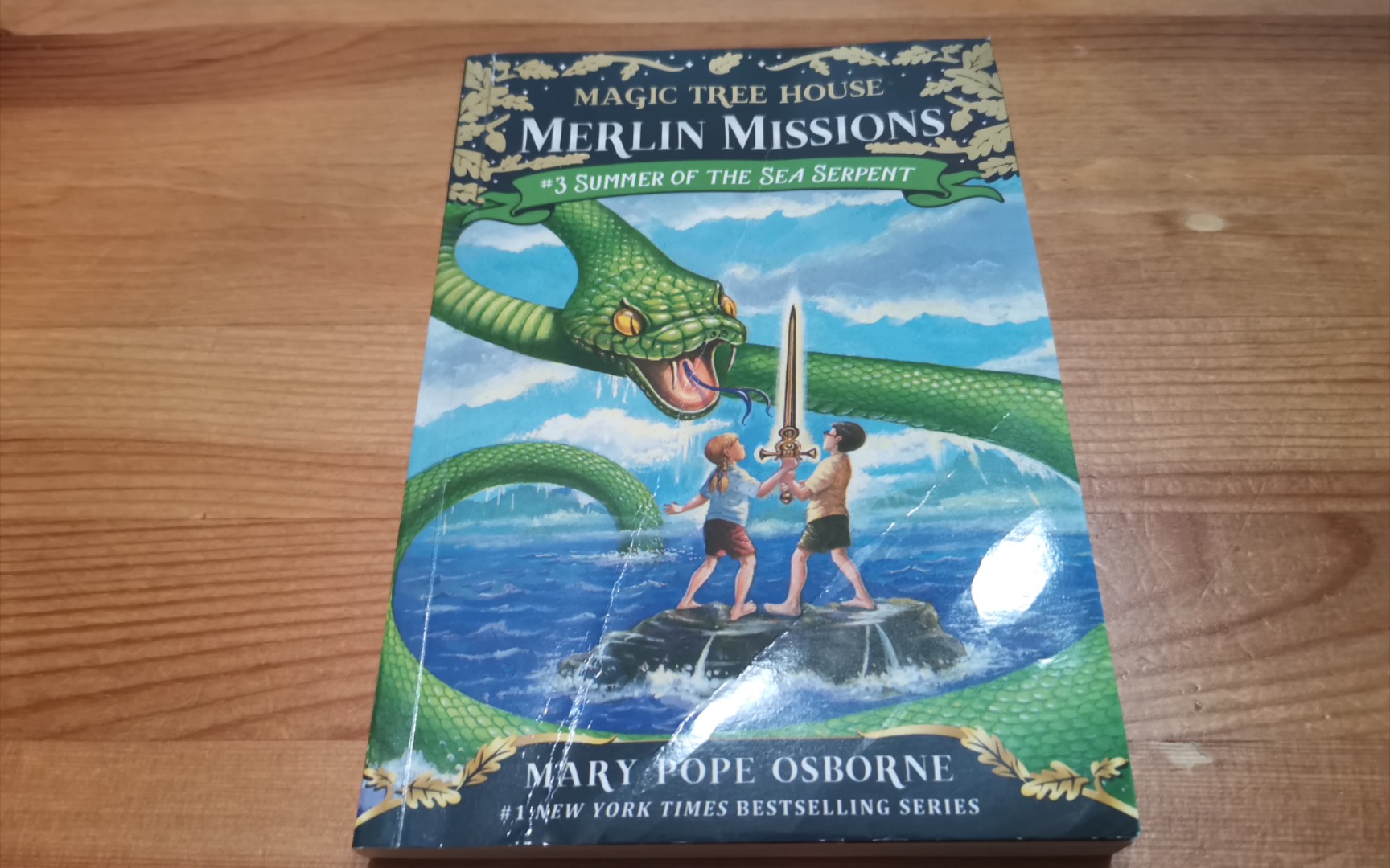 [图]Chapter3 #3Summer of the Sea Serpent(Magic Tree House Merlin Missions)