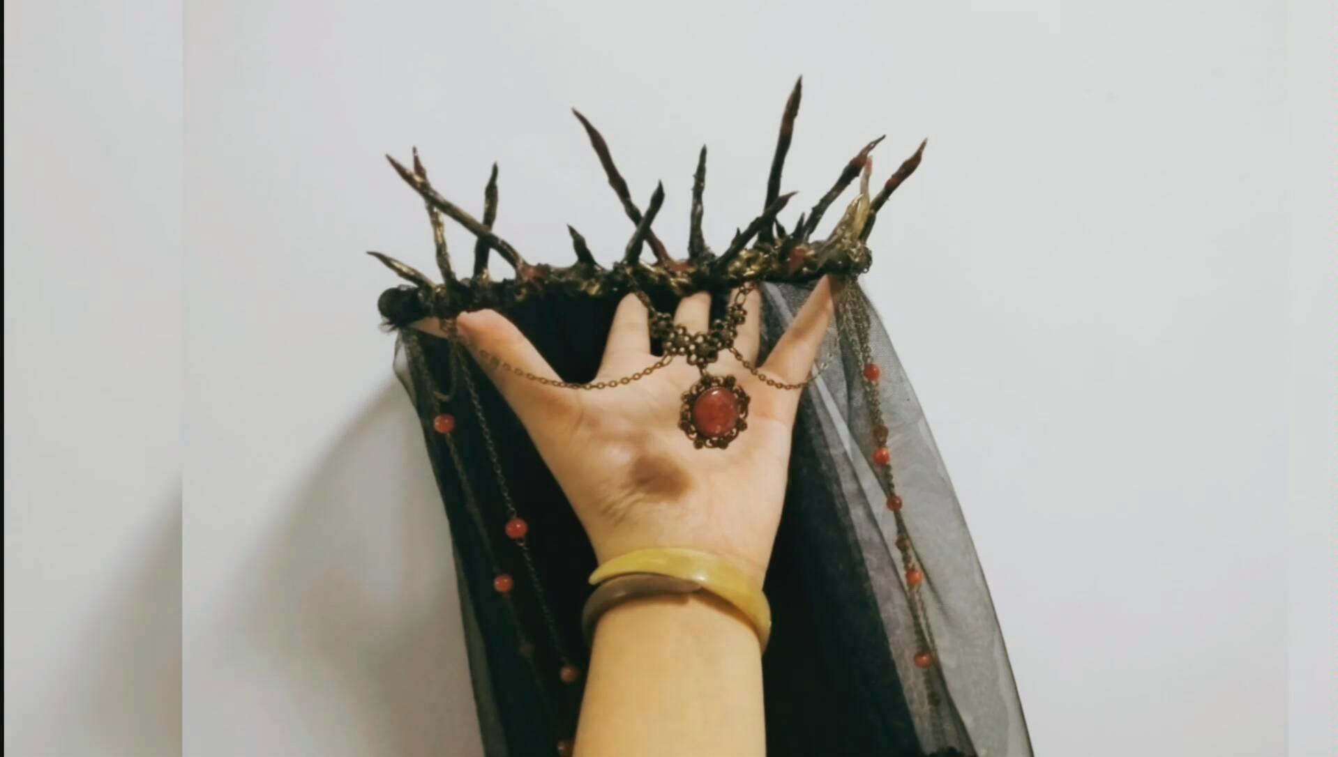 【热熔胶的创造力】_(:з」∠)_荆棘王冠