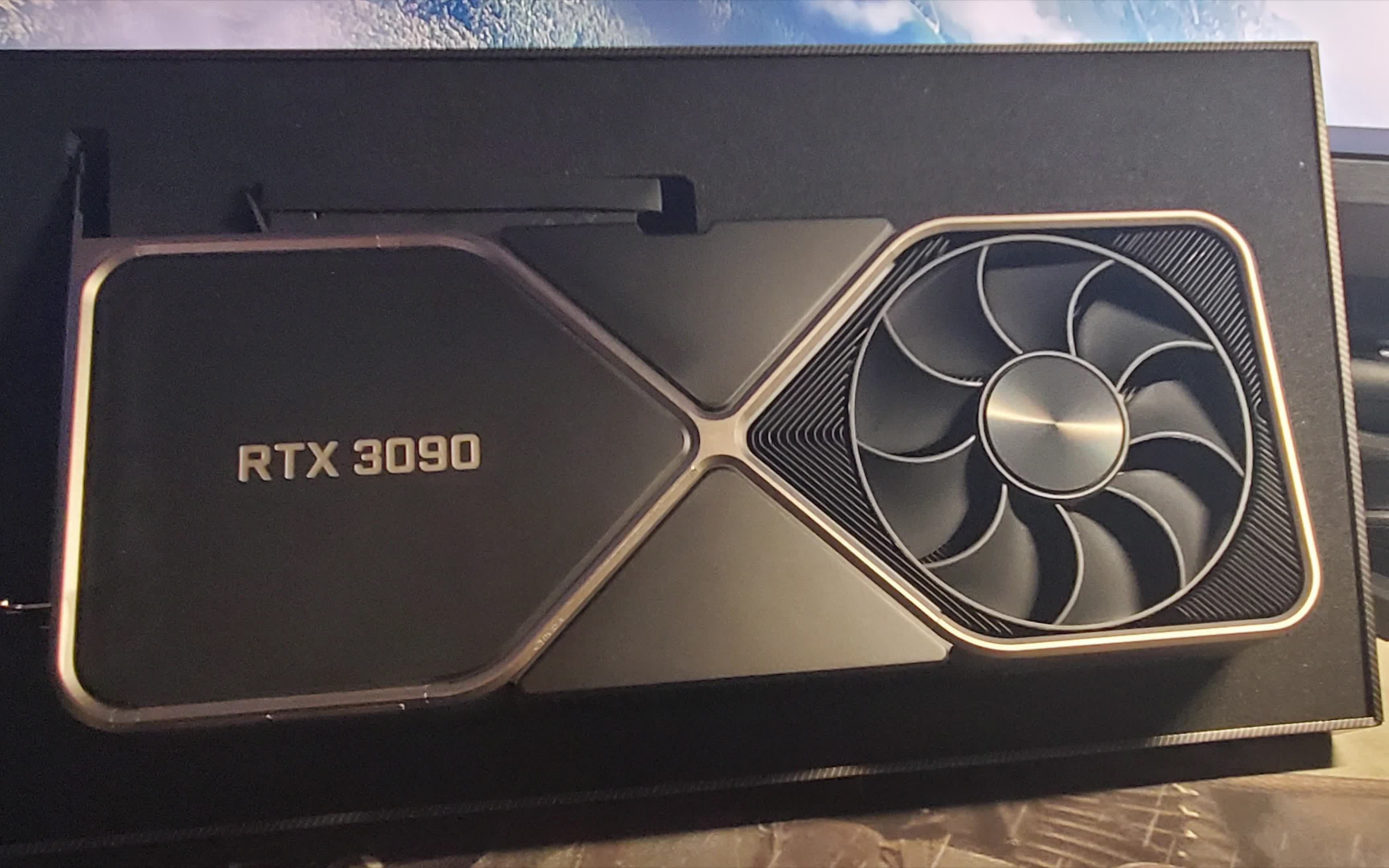 活動作品爆炸警告公版rtx3090顯卡拆箱