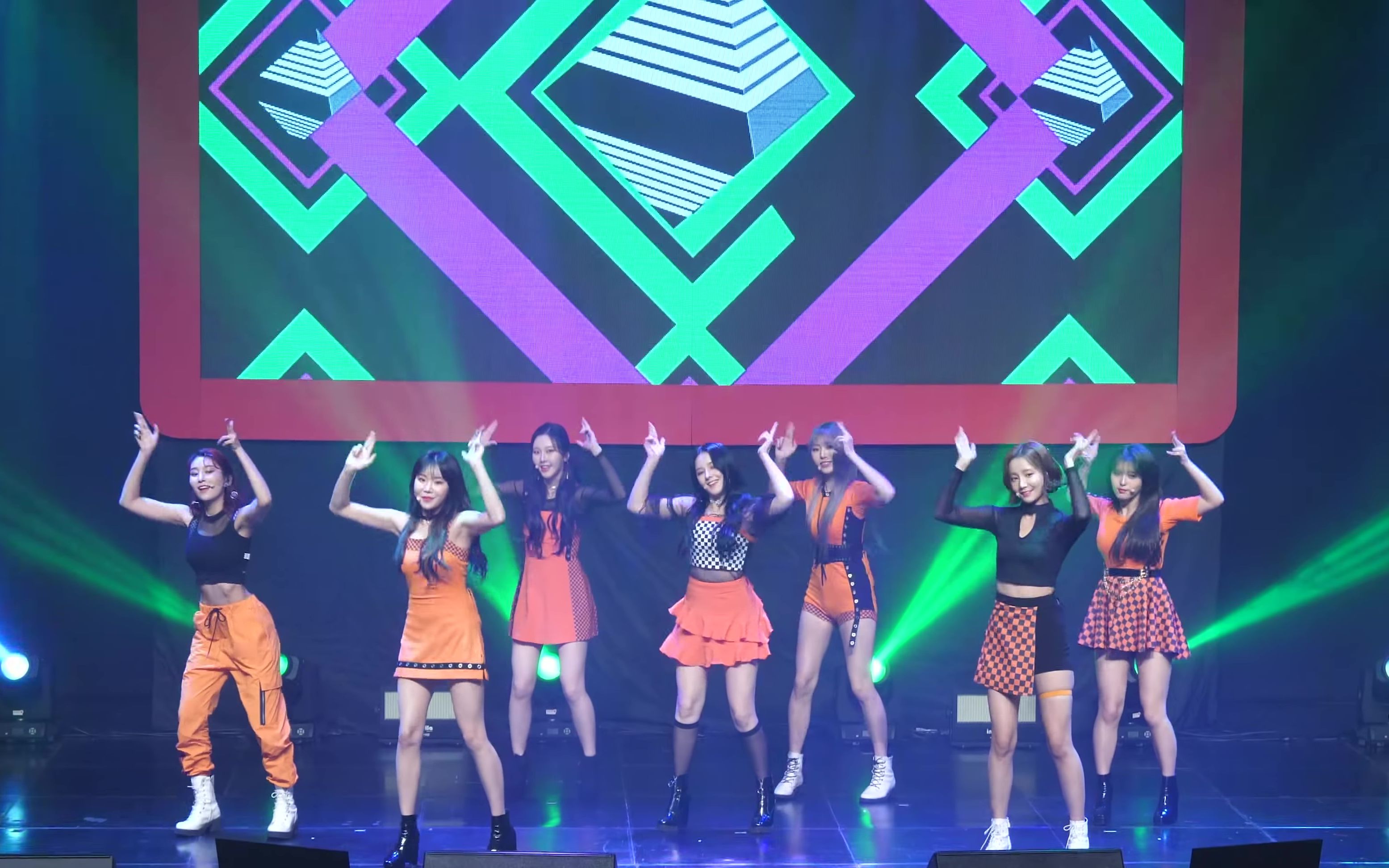 [4k] 【momoland】im so hot音乐现场