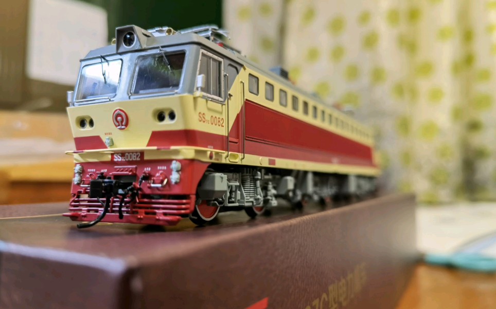 模型开箱:百万城的广铁怀段ss7c-0082_哔哩哔哩_bilibili