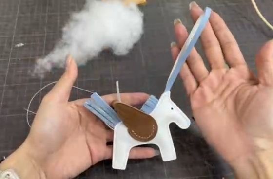 【y6手作】皮具 小飞马