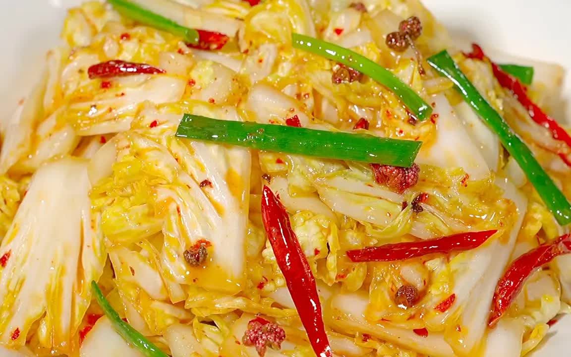春节期间做道这样的炝拌白菜,比大鱼大肉好吃多了,爽口又解腻