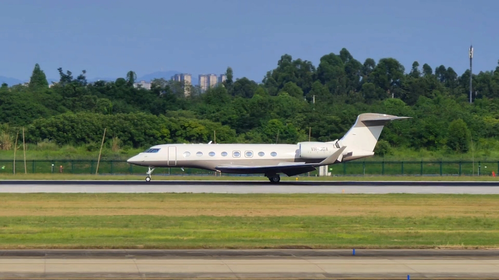 湾流g650公务机降落