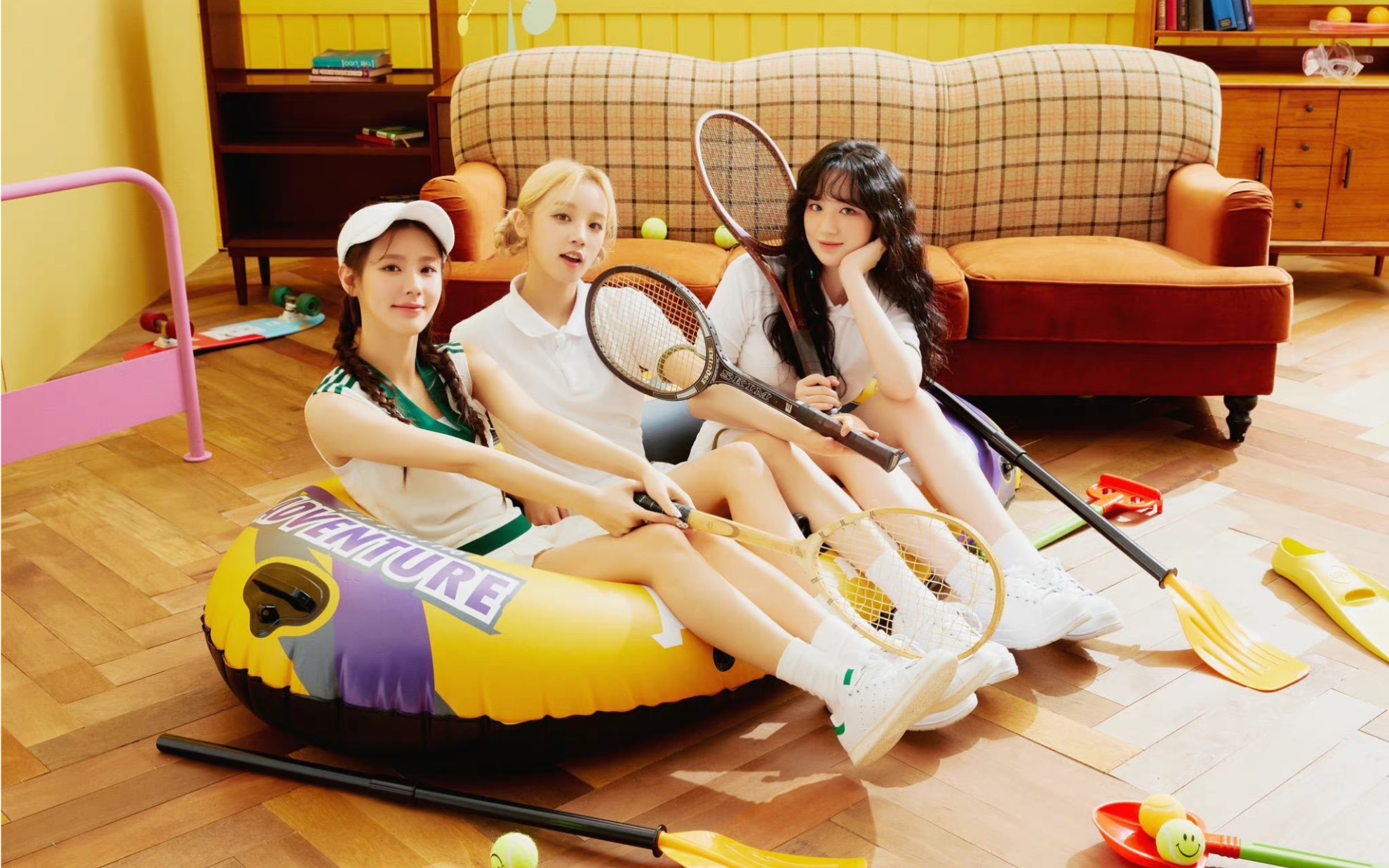 我娃完颜团!universe发布女娃美照.