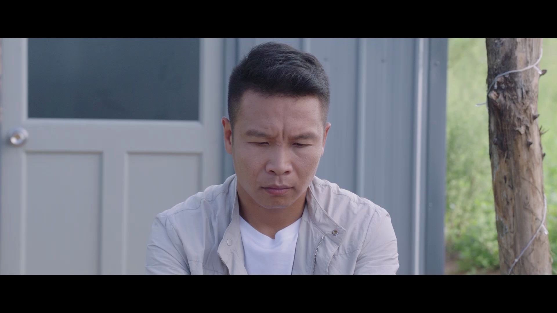 二龙湖爱情故事2020-桑涛带病鱼汇报给立东,根据学习判断鱼的死因