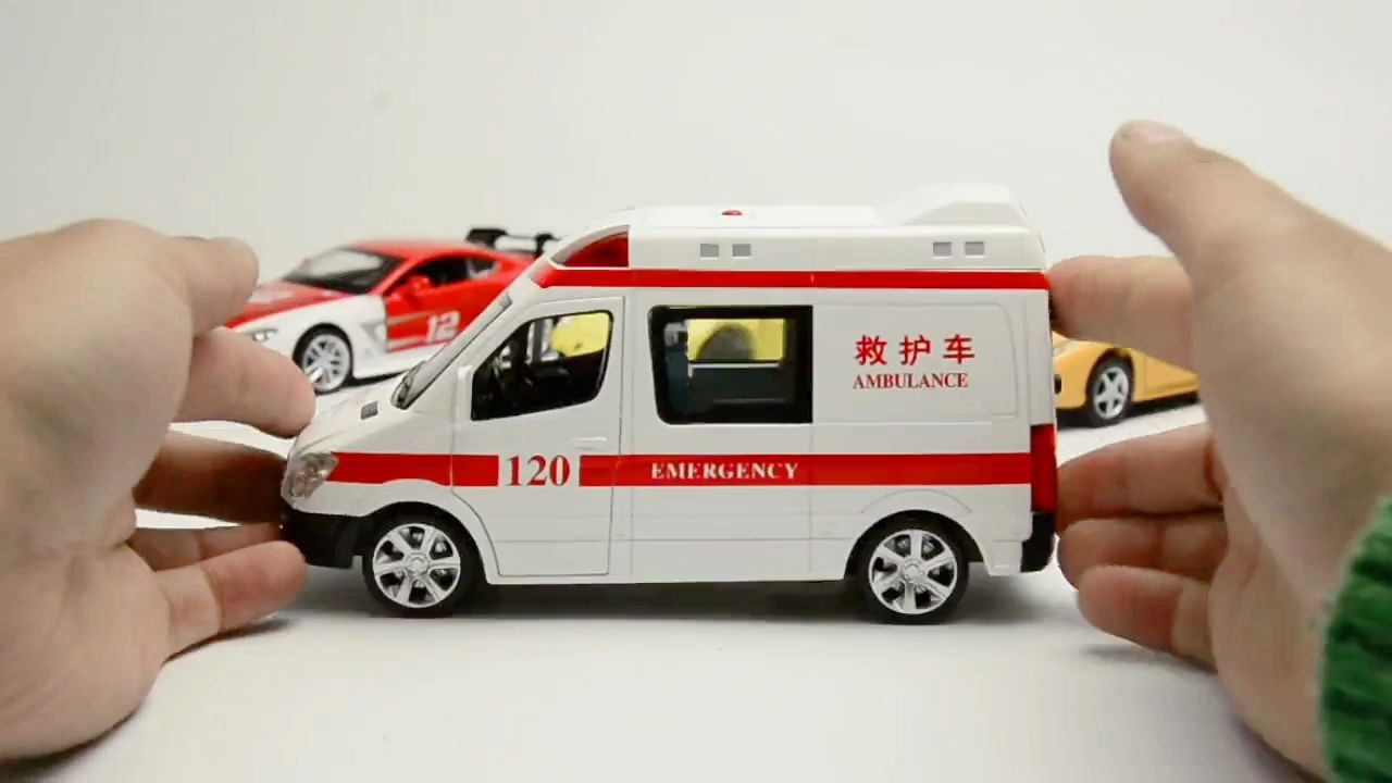 儿童120救护车玩具男孩女孩合金玩具车汽车模型玩具