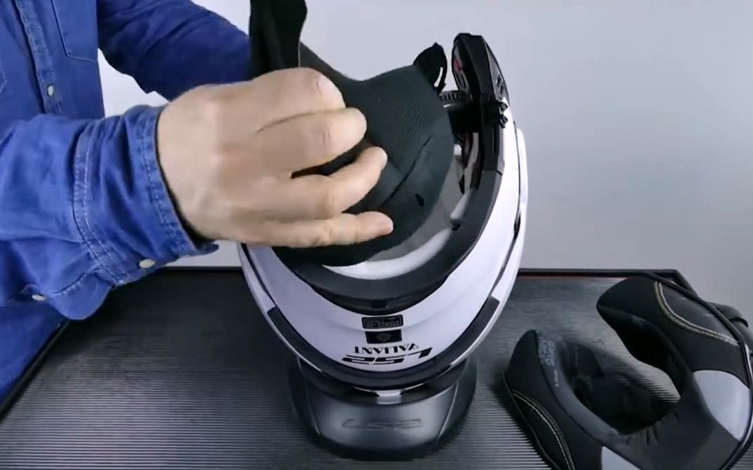 ls2 ff399头盔 后空翻揭面盔 拆内衬示范 拆内棉