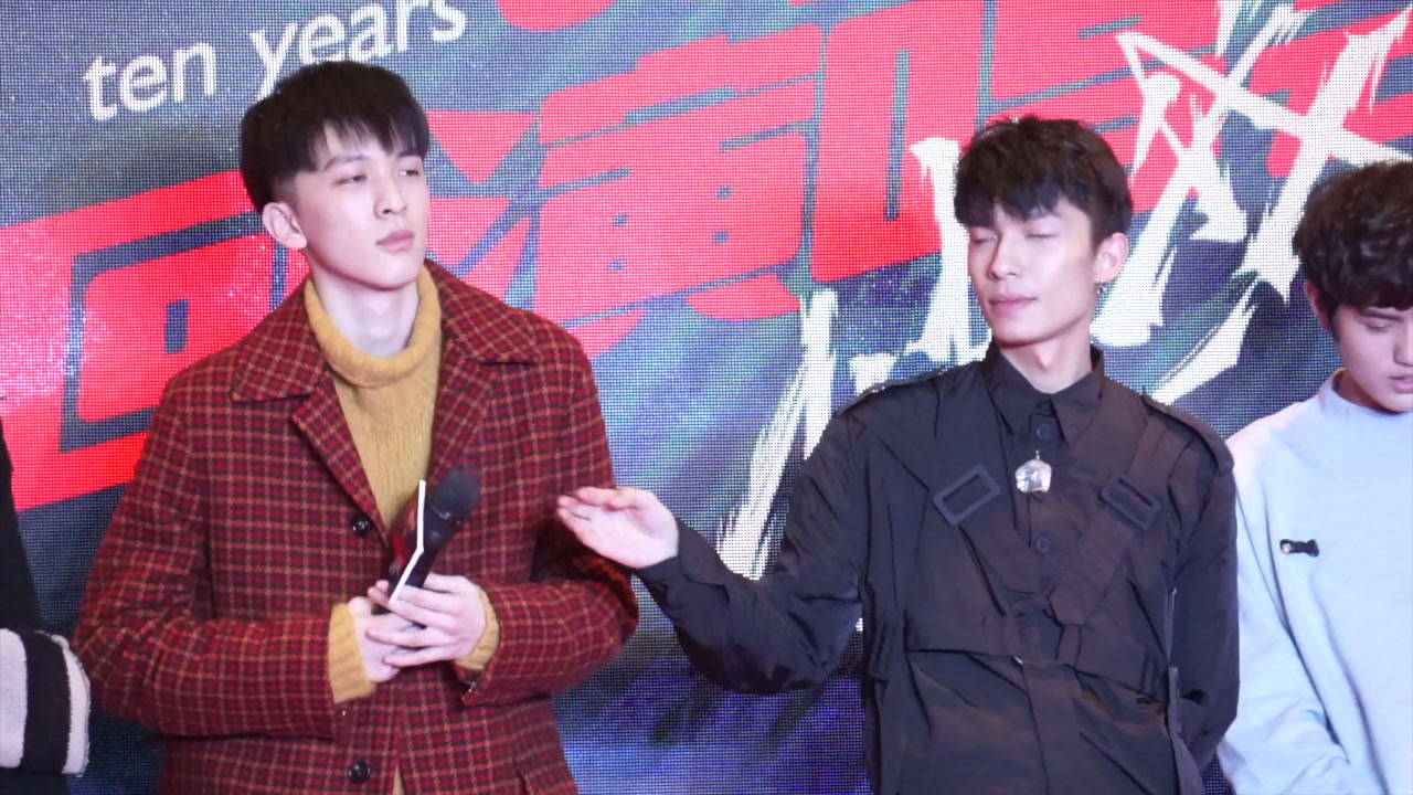 【七拉根】【黄榕生x赵英博】鬼畜1分钟