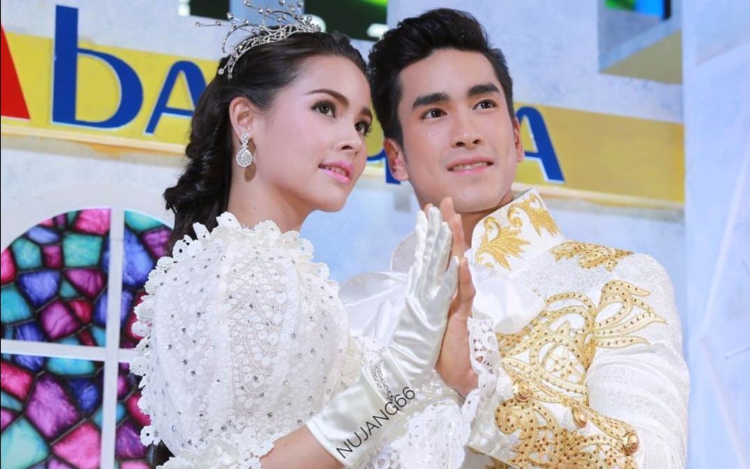 [图]【NadechYaya】NAYA&公主与王子的演唱-我们还能相爱吗