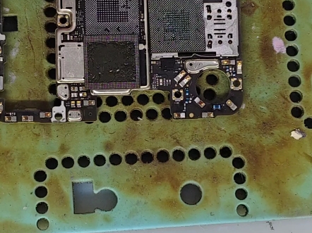 华为p30不开机修复全过程专业手机主板维修支持全国粉丝寄修