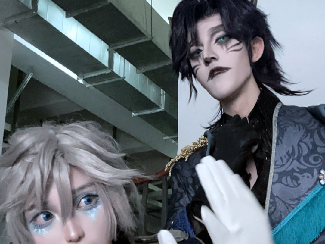 1米9cos第五人格隐士带来的压迫感!(第五人格隐士和囚徒