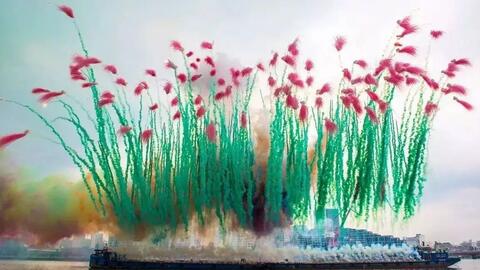 会放烟花的男人最浪漫,北京奥运(大脚印)视觉特效艺术总设计蔡国强