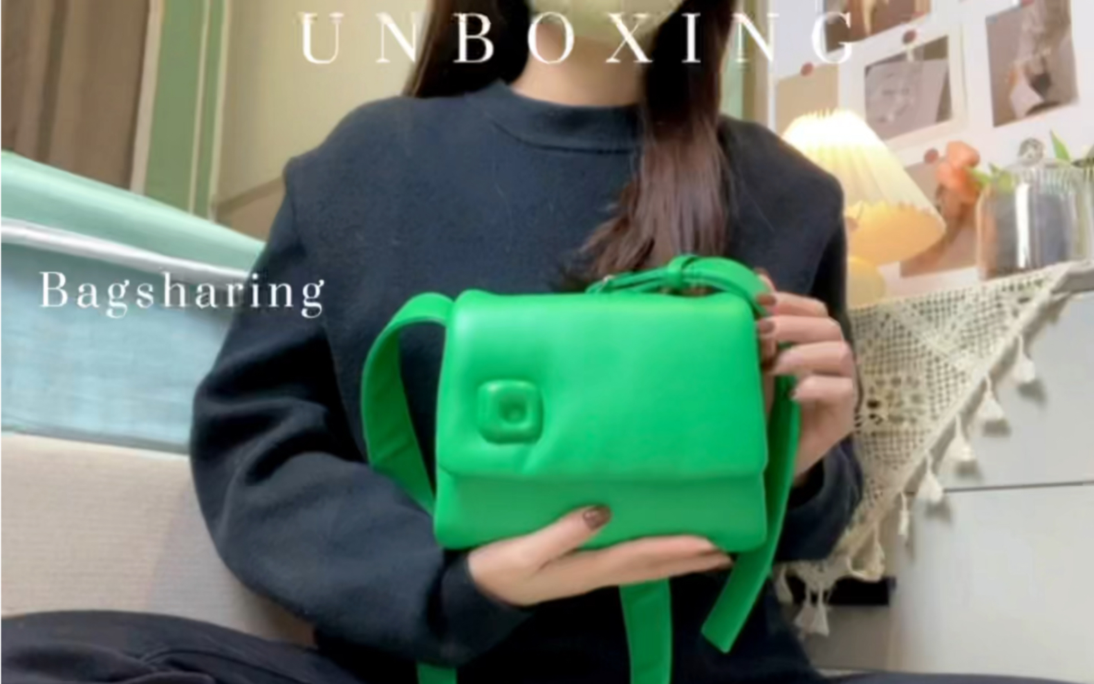 新包 | Valentino x Emilio Villalba 艺术家合作系列 VSLING 手袋：眼睛插画 - iBag · 包包