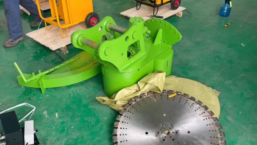 小型岩石锯l855345挖机切割锯lzz7混凝土地面沟渠开槽