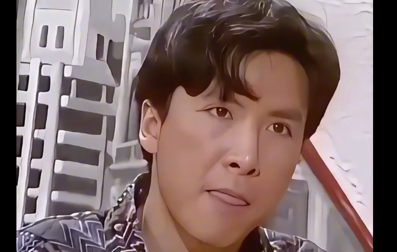甄子丹年轻时候的经典动作,你们觉得帅吗?