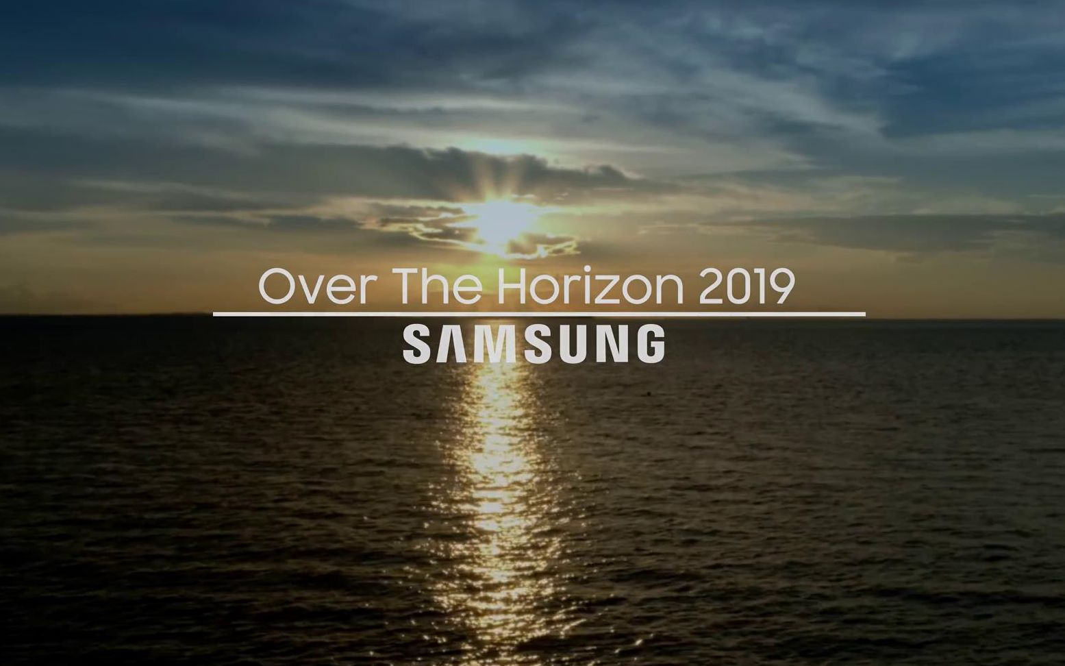 [图]三星庆祝GALAXY诞生十周年，发布了全新“Over the Horizon 2019”主题曲 #三星# #GALAXY# #音乐#