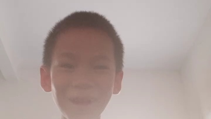 转发给你最能绷住的朋友，并且什么都不要说