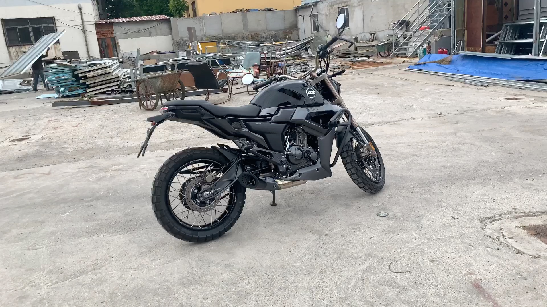 启典150g1外观展示