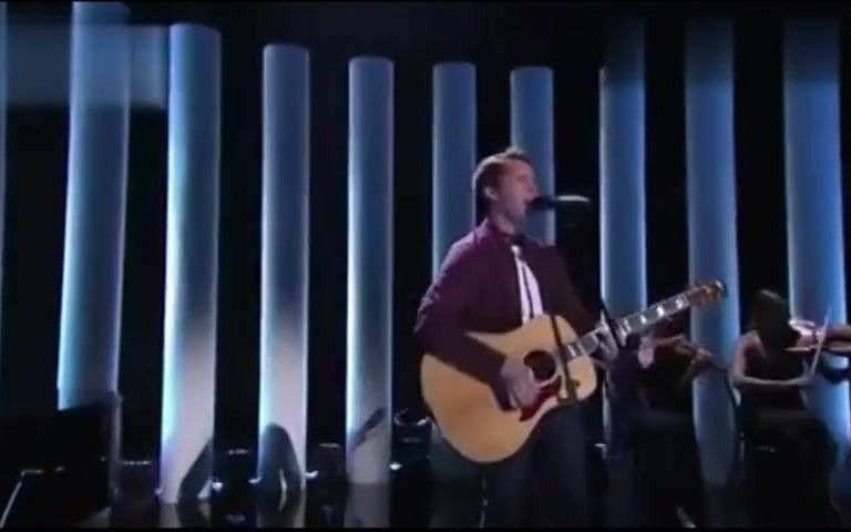 [图]【泪目，听一次哭一次】You're Beautiful-James Blunt（Live）