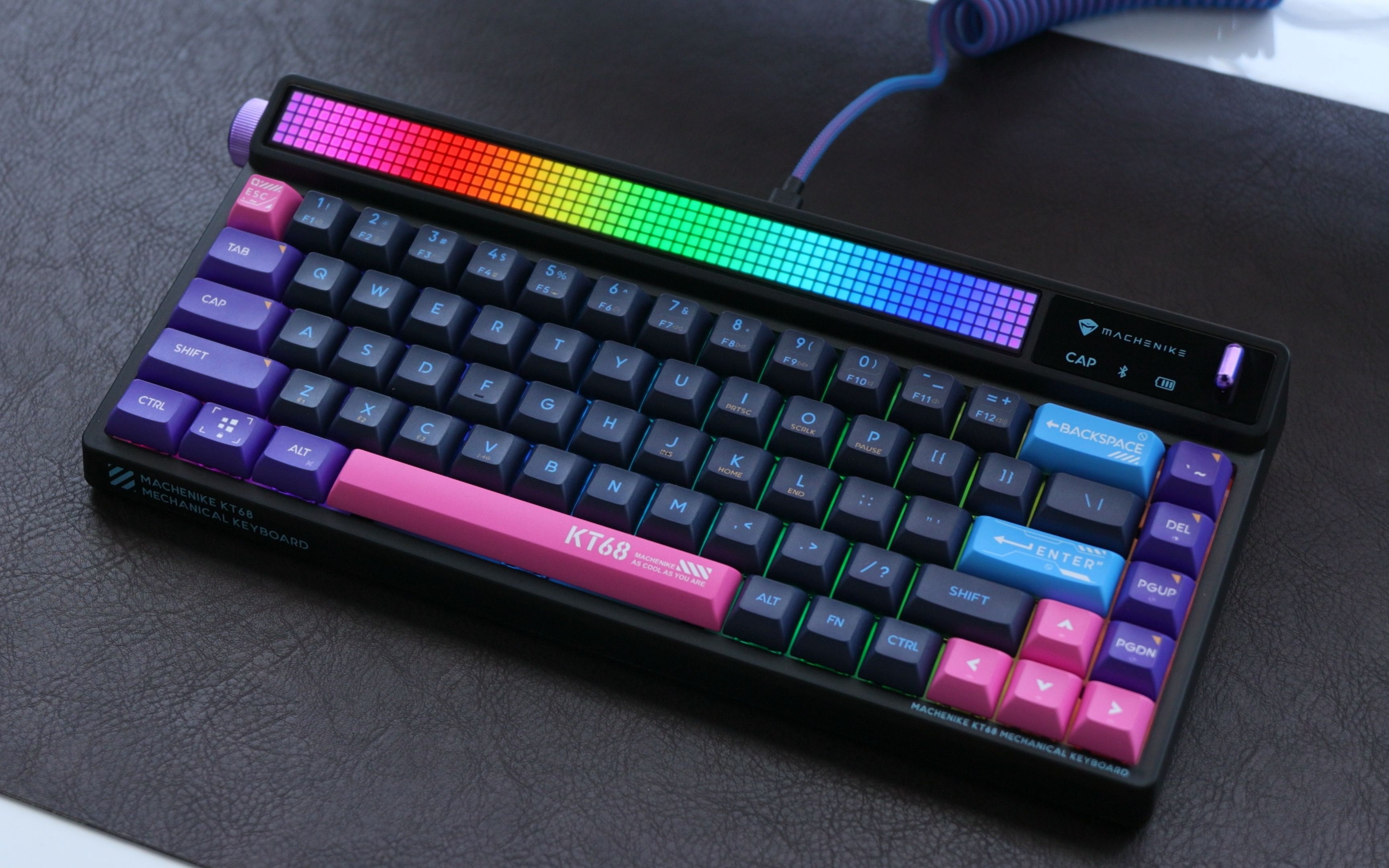 平替怒喵?带"智慧屏"的机械师kt68机械键盘体验