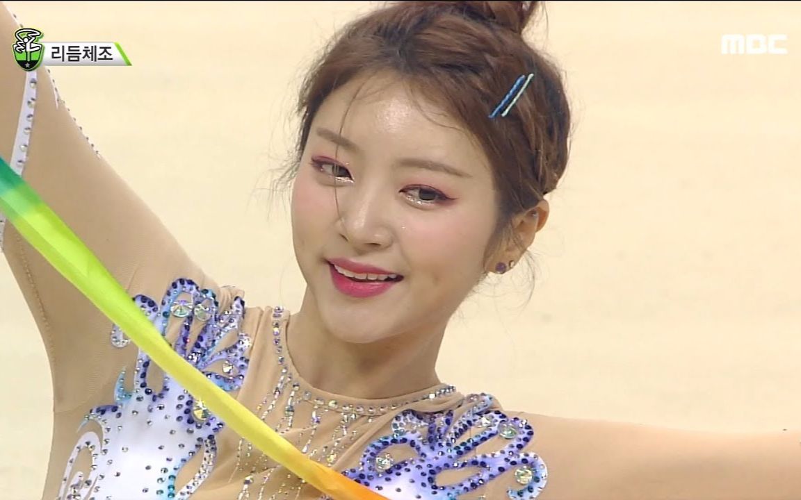 laboum海仁偶像运动会带操直拍180215