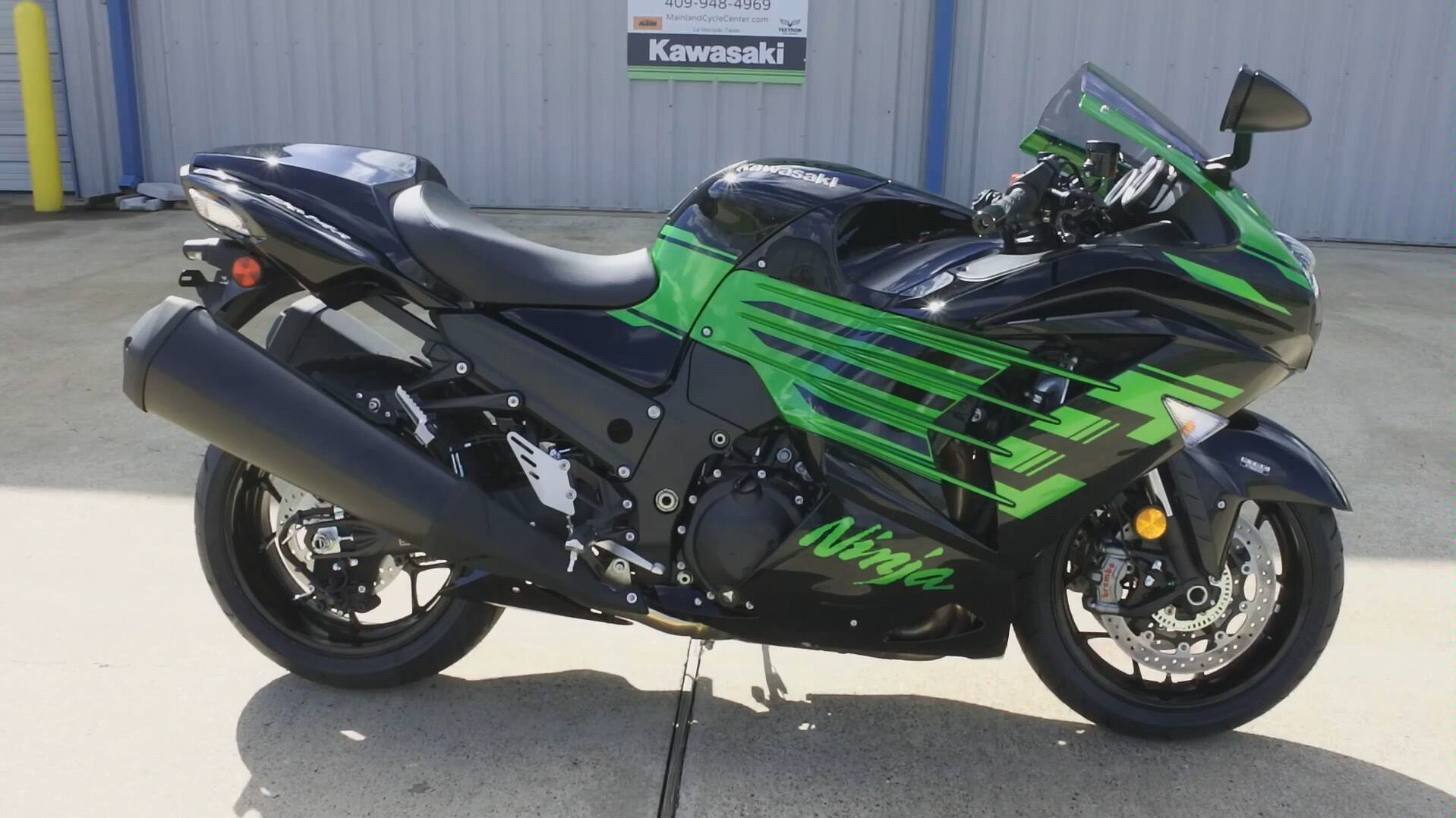 2020款川崎六眼魔神 ninja zx-14r实拍