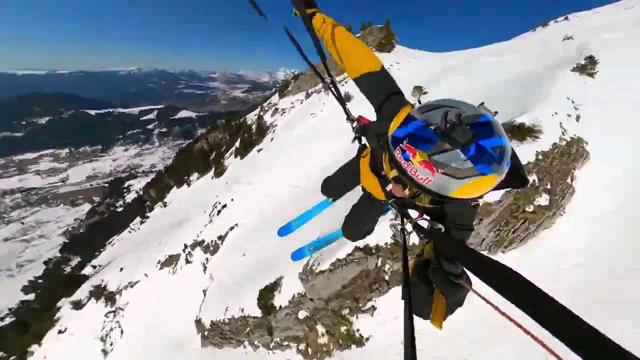 国外大神阿尔卑斯山跳伞滑雪哔哩哔哩bilibili