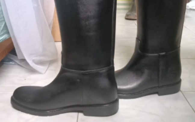 奥帝哑光橡胶底马靴开箱试穿