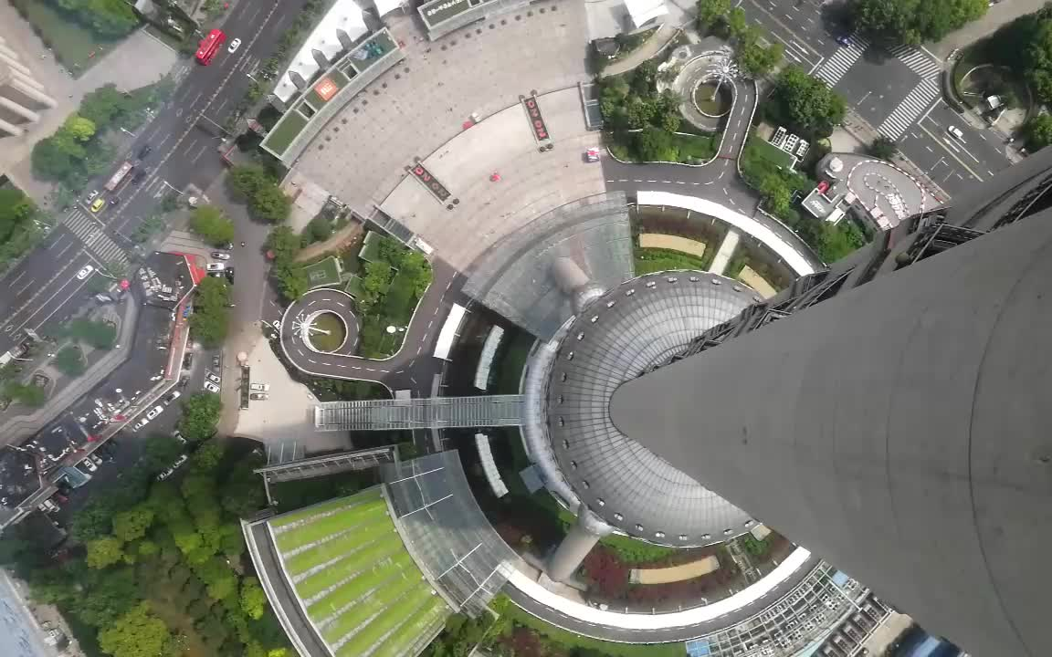 上海东方明珠离地面259米透明观光玻璃栈道