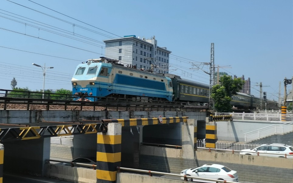 【迂回运行】郑局郑段ss8 0102牵引k904 厦门北--太原 焦作新月场出站