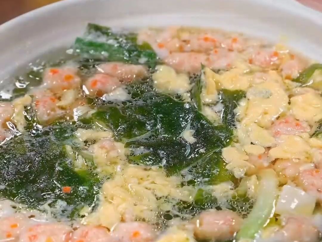 裙带菜虾丸汤的做法