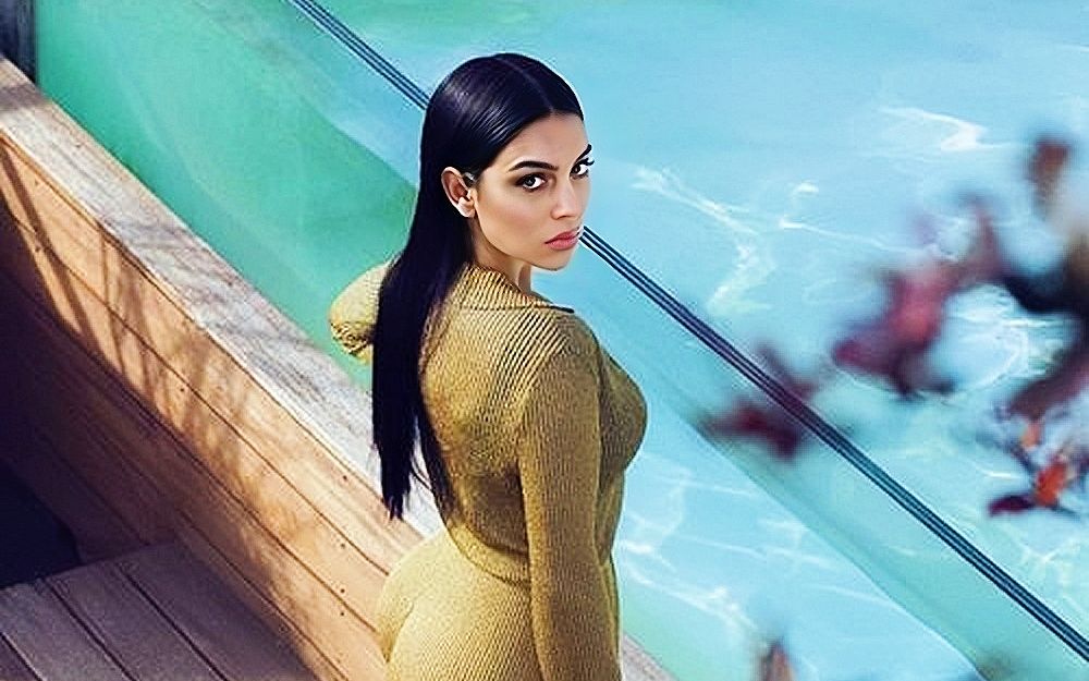 c罗女友乔治娜·罗德里格斯的时尚穿搭,写真,街拍欣赏(一)