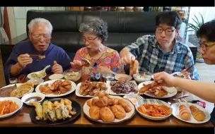 【韩国农村家庭】今天去赶集买了很多食材，食谱是炸鸡、炒年糕、猪脚、辣年糕、天妇罗、圣代！