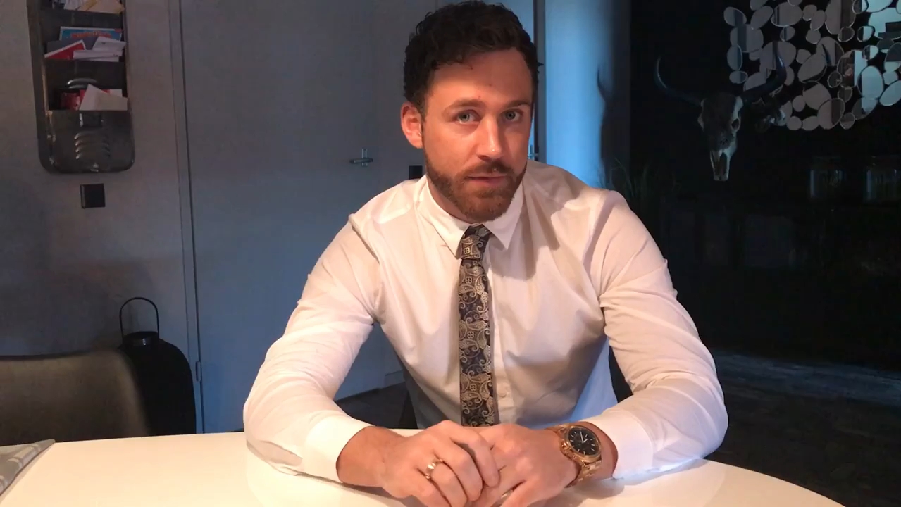 men系列-无意看到的西装男daddy,自产自销蛮好