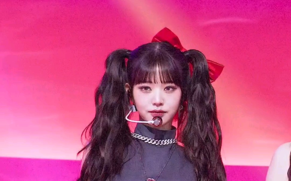 ive 张元英《baddie》初舞台直拍