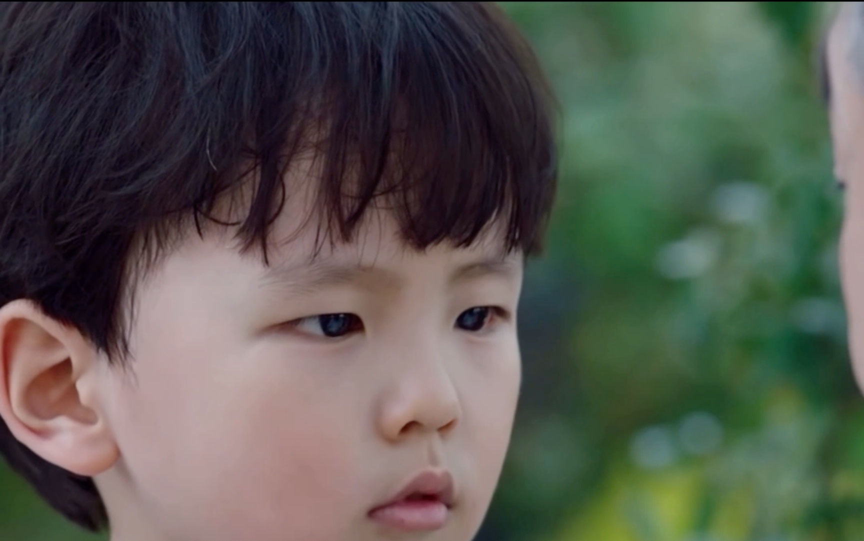 认为的背叛妈妈只是两岁的小辰辰太渴望母爱啦!