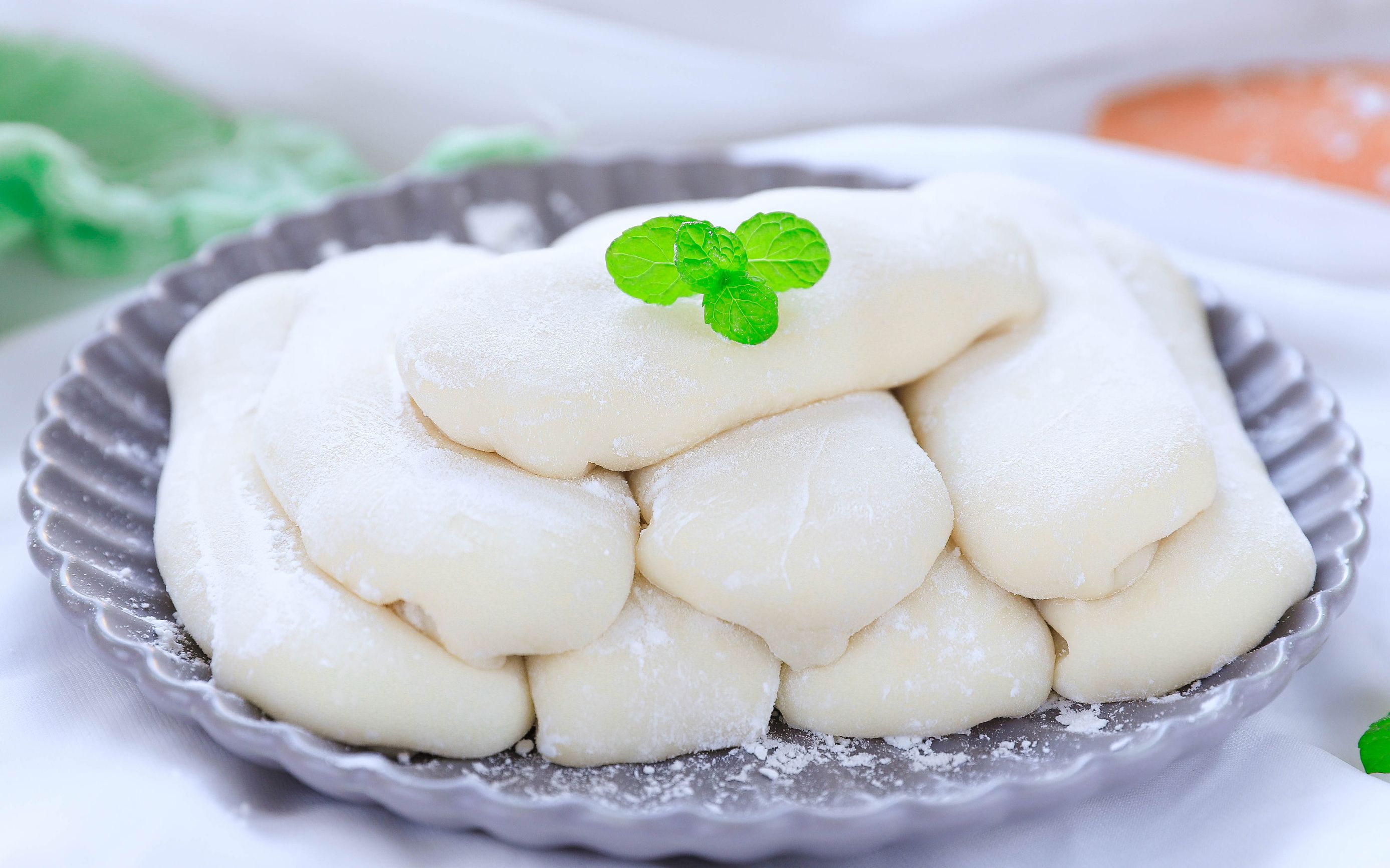 宝贝放学就可以吃到妈妈做的酸奶麻薯,这可比在外面吃的划算多啦~真材