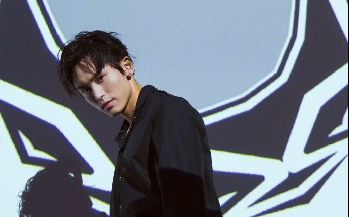 【张哲瀚】20170901宝格丽sisterhood酒会视频cut合剪_哔哩哔哩_bili