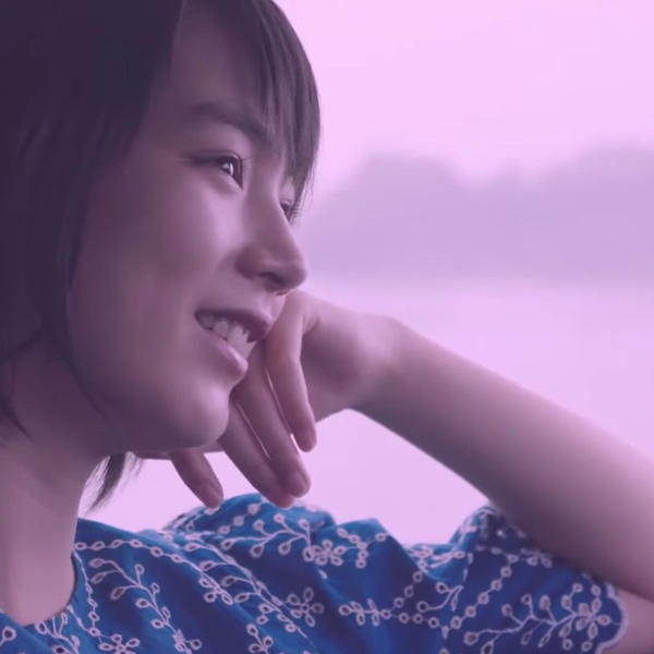 レア お宝 能年玲奈 のん 等身大 パネル ネッツトヨタ のん｜Netz】「いい未来を走ろう。」篇 ♫君の住む街（関取花
