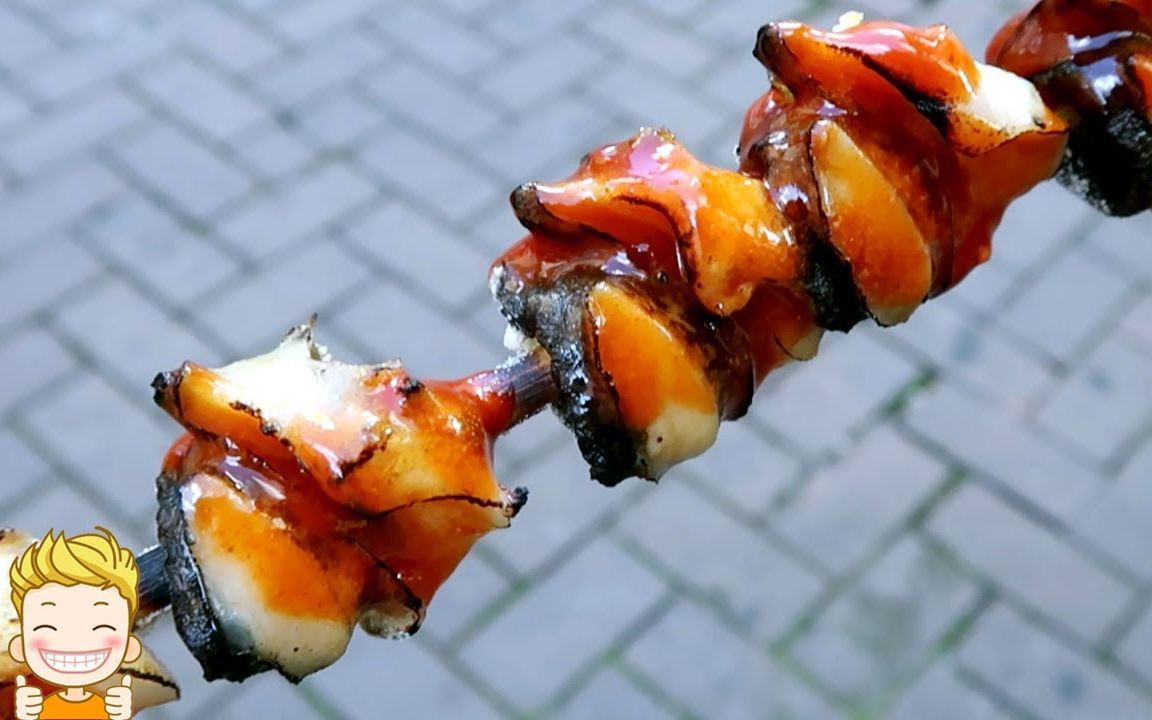 【街头小吃】海螺串你吃过吗?网友:开眼界了!