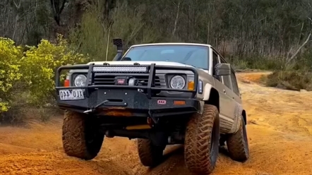 1996年日产巡逻车y60