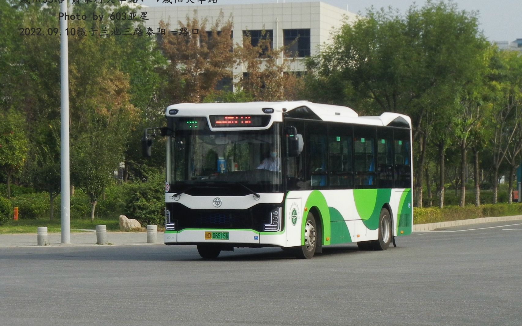 【20220909】咸阳公交33路前方视角延时摄影视频