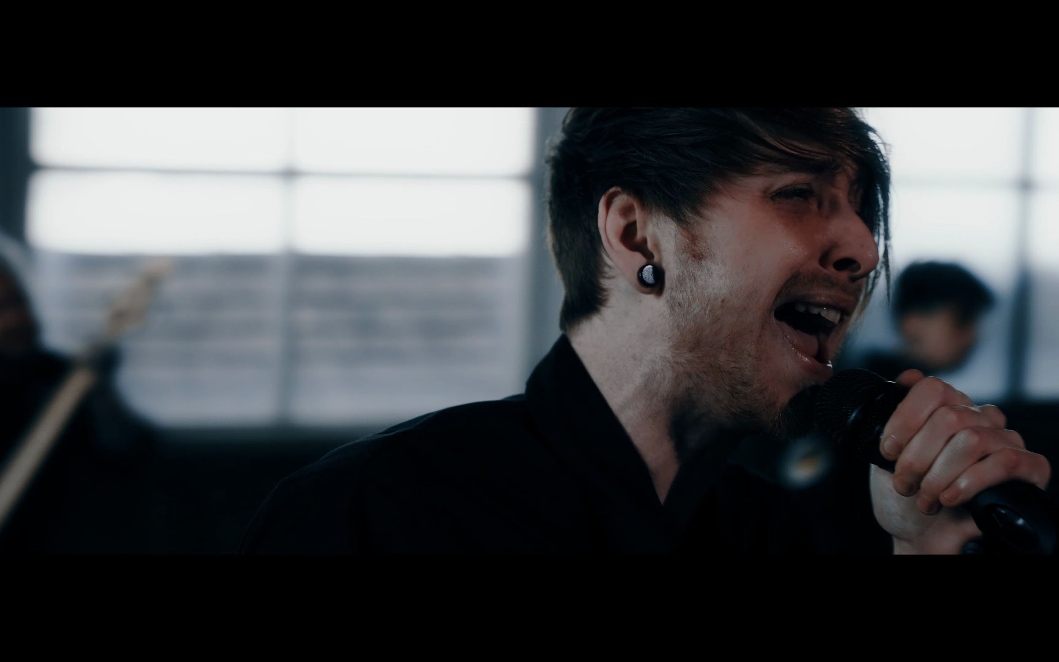 4k!英国另类金属/另类摇滚captives - glass heart