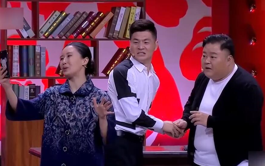 【3030相声小品】小品《签合同》大宝上门讨债结果又搭进去3万