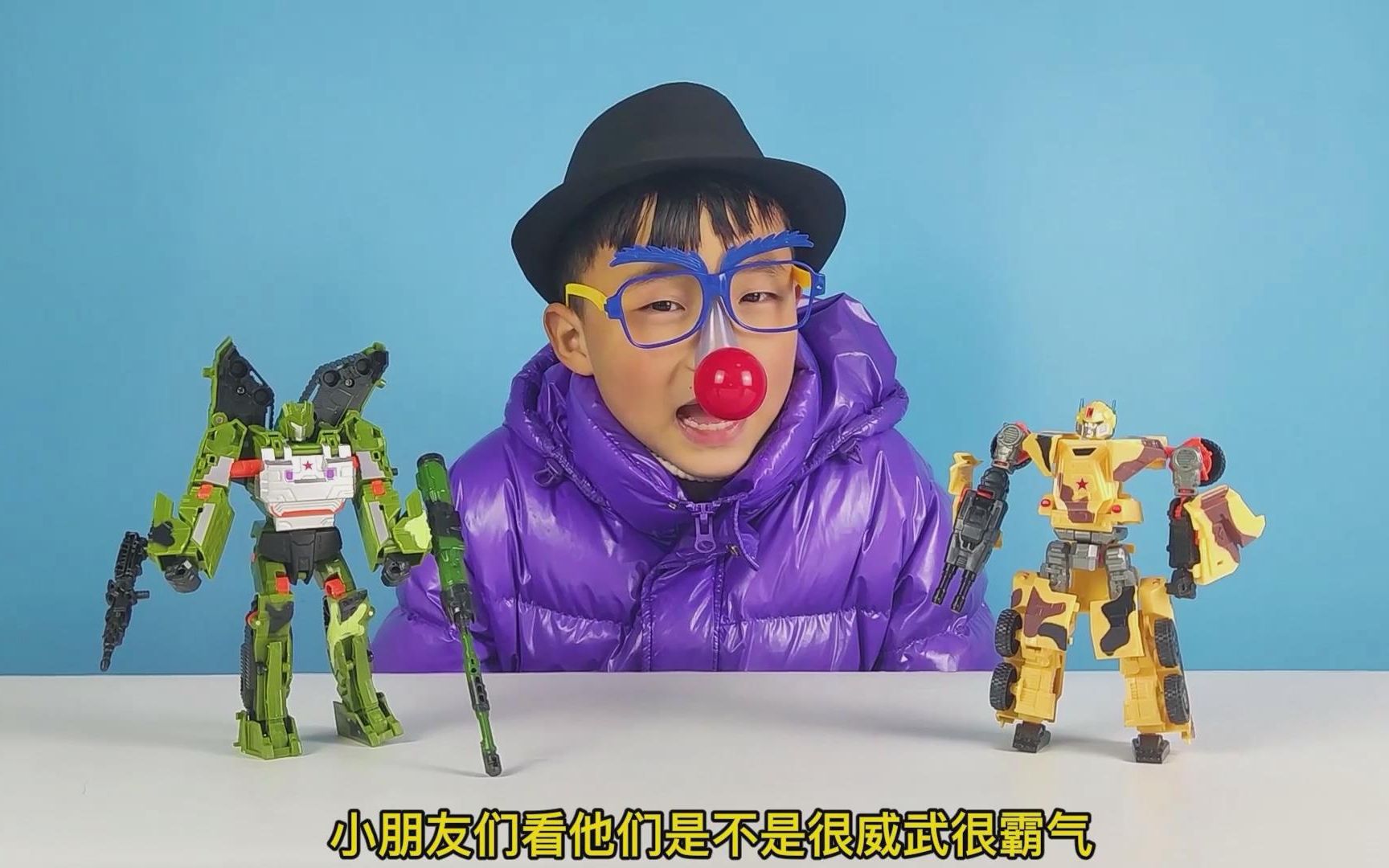 小泽开箱新款变形坦克和变形装甲车玩具非常霸气好玩