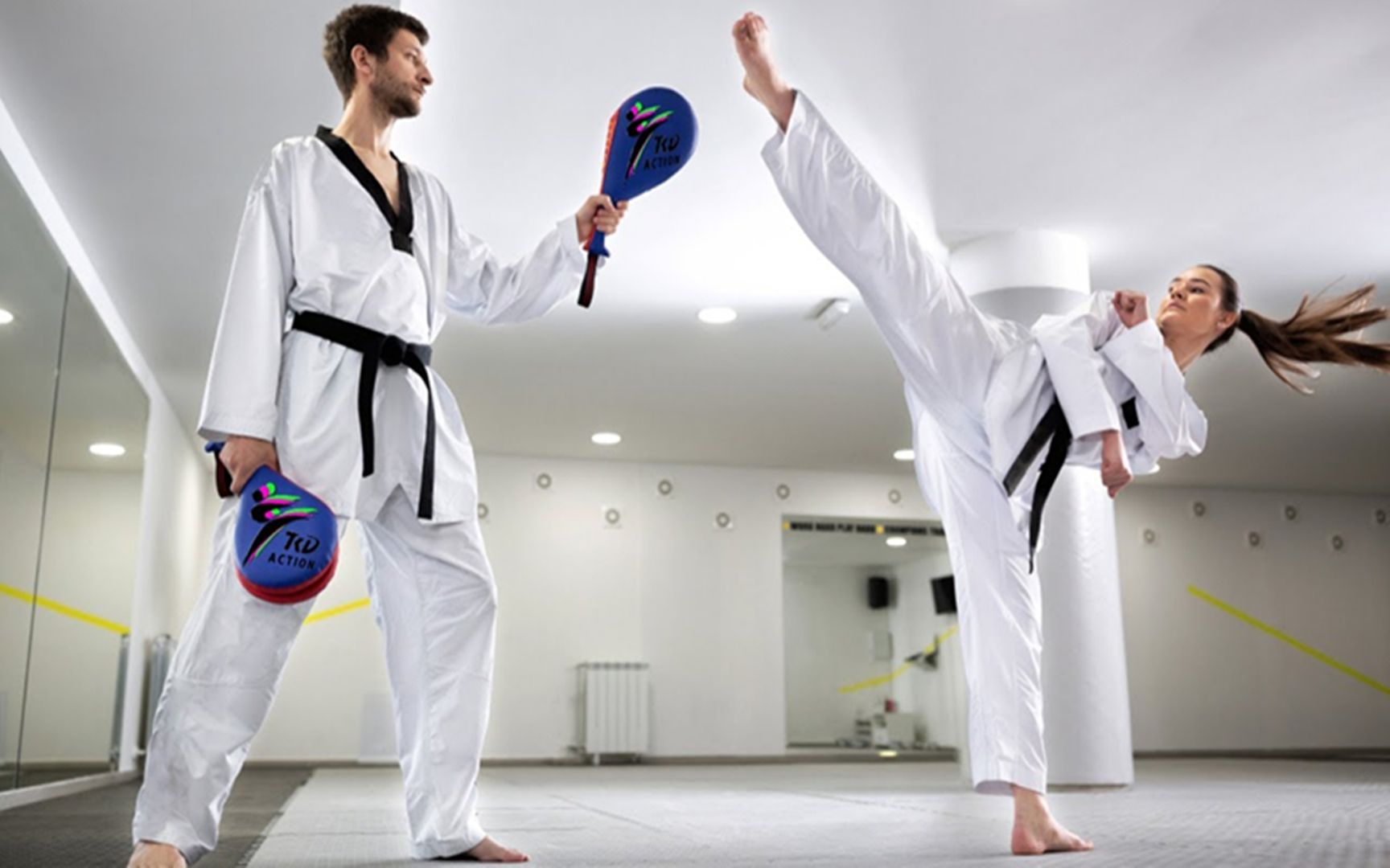 如何才能踢得更高跆拳道练习踢